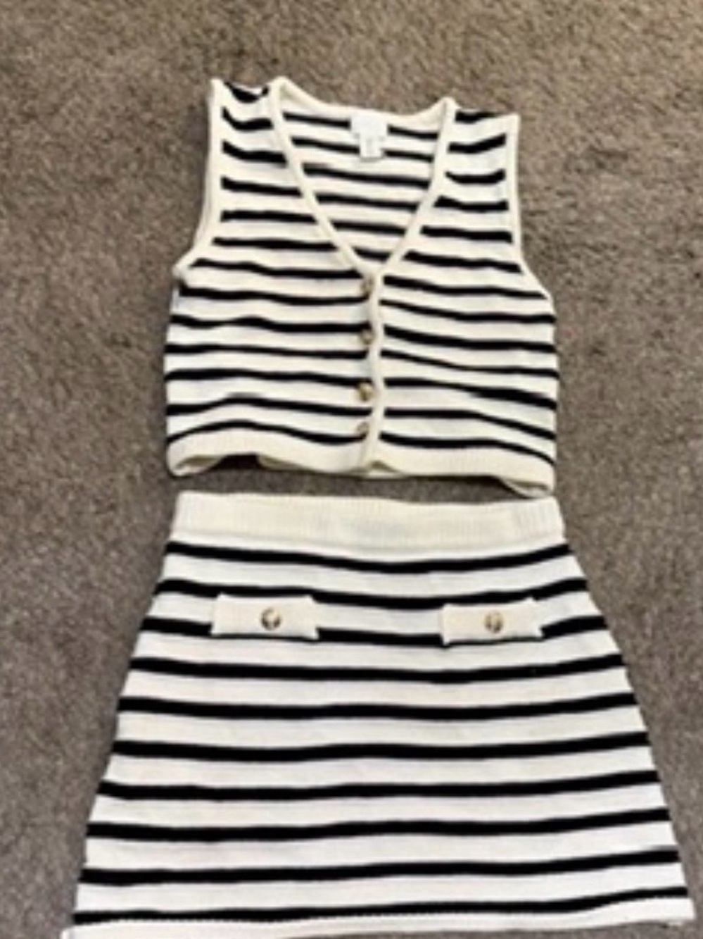 H&M ivory & black stripe sweater skirt set